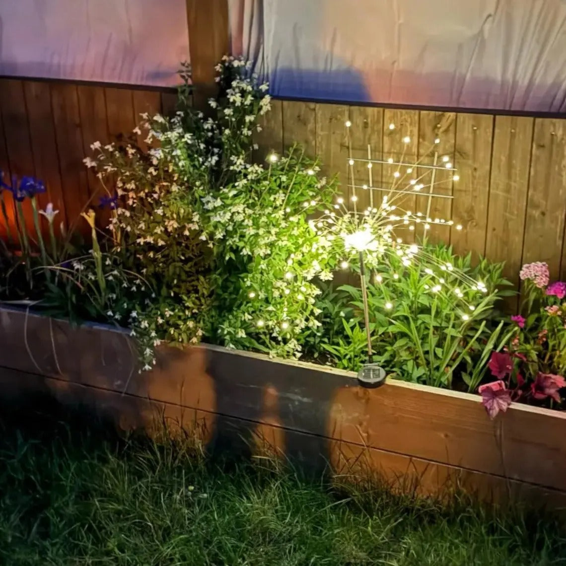 Solar Fiber Optic Starburst Garden Light – Colorful Outdoor Decorative Light