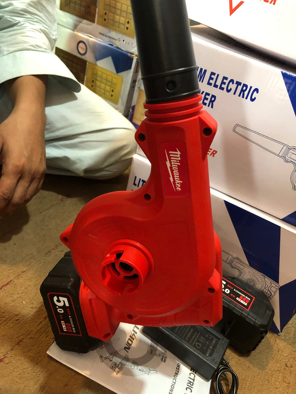 Rechargeable Cordless Lithium Electric Air Blower with Dual Battery