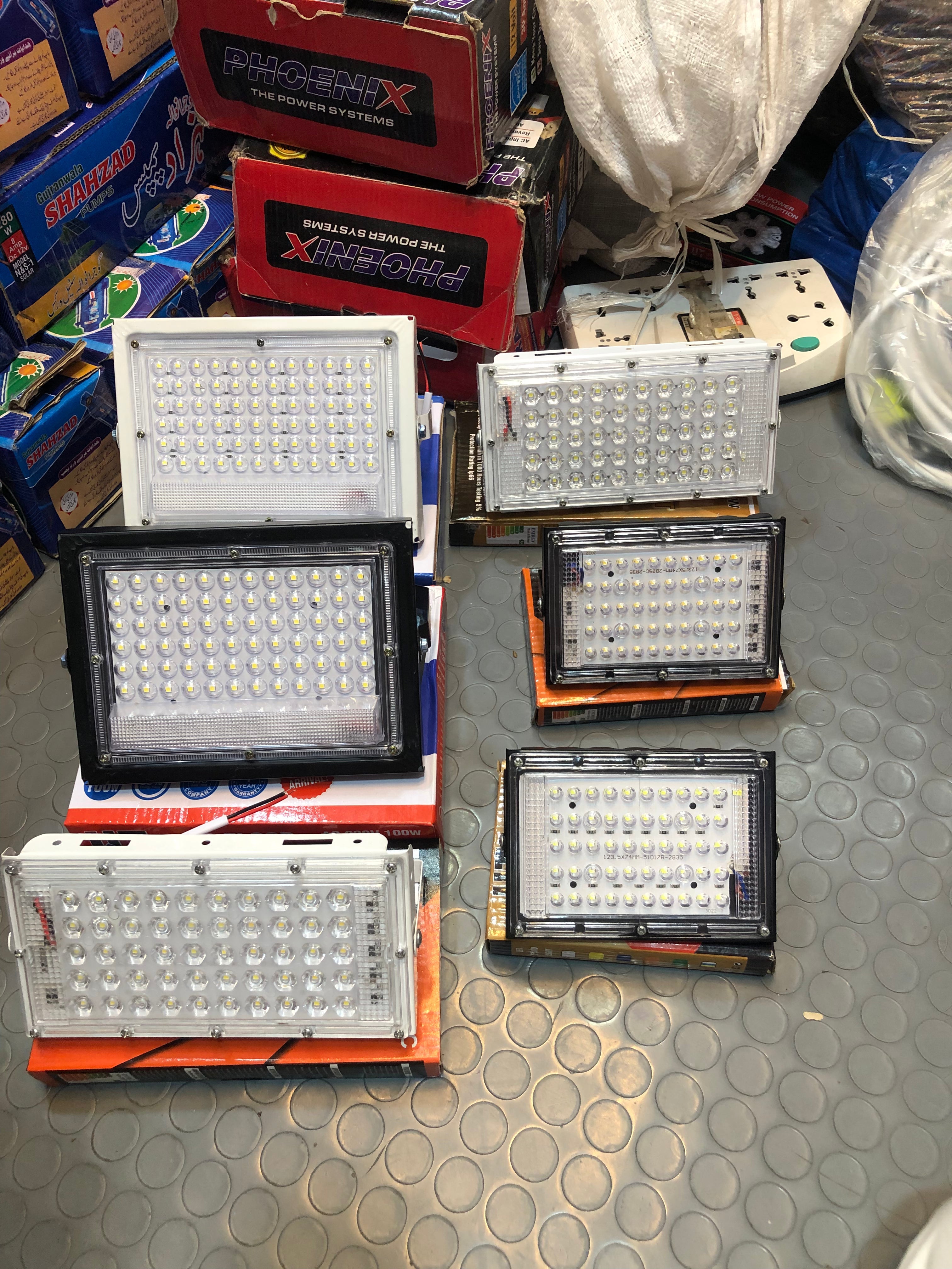 AC/DC LED Flood Light – Available in 30W, 50W & 100W | High Brightness Outdoor Security Light