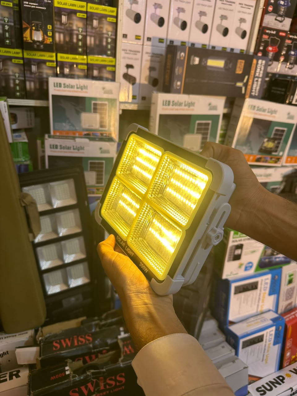 300W Solar Flood Light – Powerful Outdoor LED Light